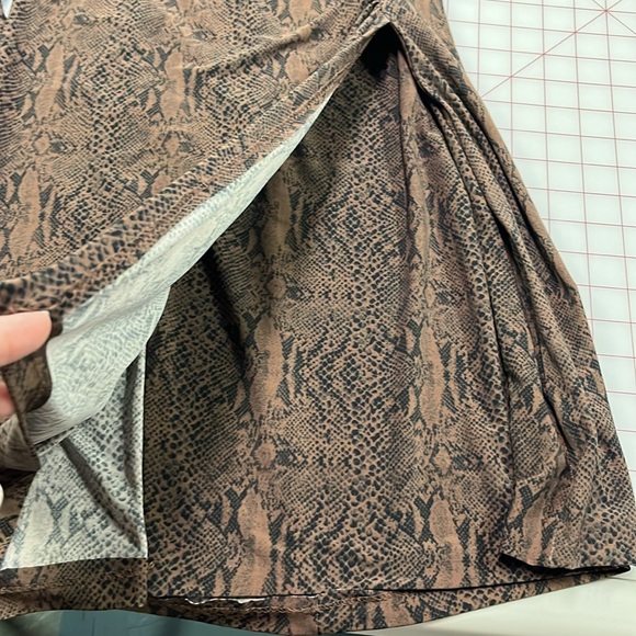 NORMA KAMALI Cocoa Brown/ Black Python Faux Wrap Career Party Dress SZ M - Picture 11 of 16